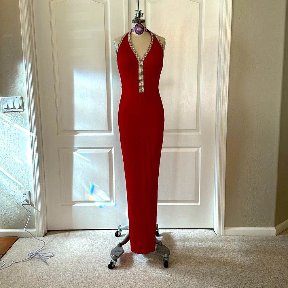 Nicole Bakti Ruby red gown size S.